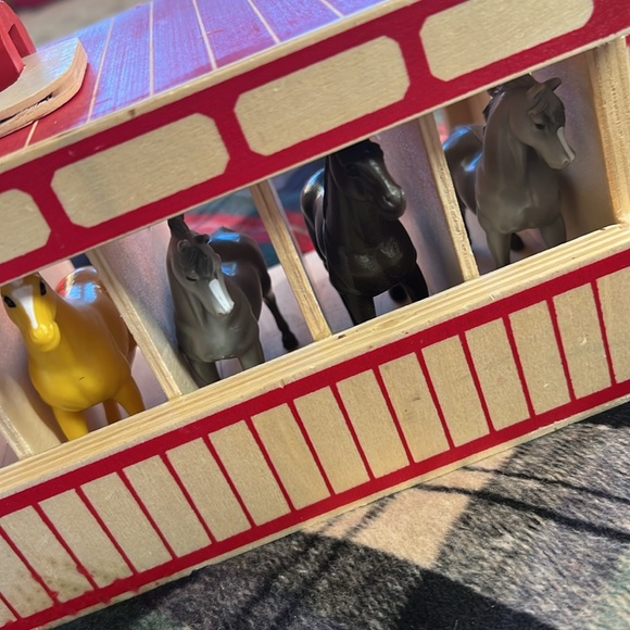 Melissa & Doug, Take-Along, Show Horse, Stable, Play Set, Wooden Stable Box, Toy - Picture 11 of 15